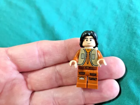 LEGO Ezra Bridger Minifigure sw0574 75090 75158 Star Wars CMF Lot Rare B1-818