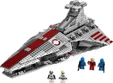 Genuine LEGO SW: Clone Wars VENATOR-CLASS CRUISER Set 8039 Comp w/ Minifigs USED