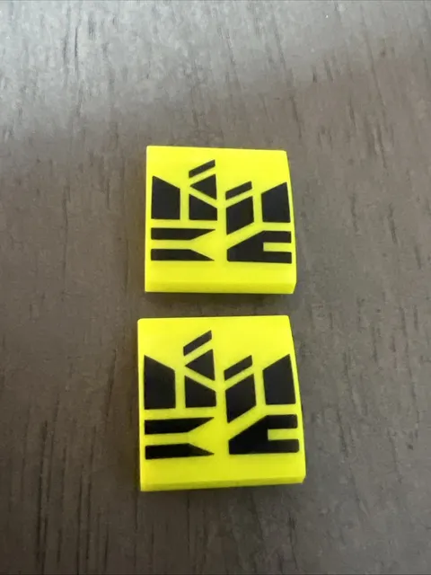 LEGO 15068pb439 Neon Yellow Curved Slope 2x2x2/3 Electric Sports Car 60383