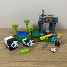 LEGO Minecraft The Panda Nursery 21158 (Retired)