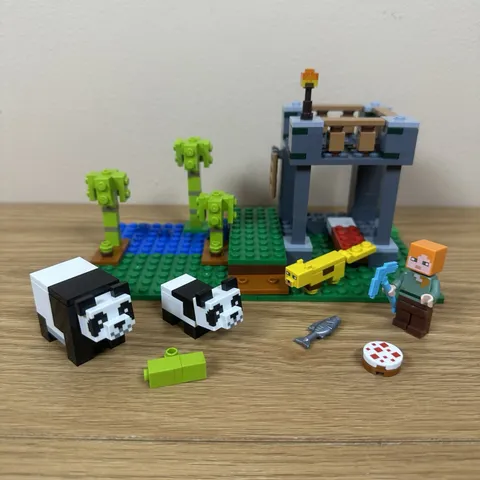 LEGO Minecraft The Panda Nursery 21158 (Retired)
