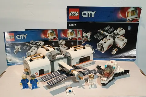 LEGO 60227 City Space - Lunar Space Station - Used with Manuals & Box - Retired-