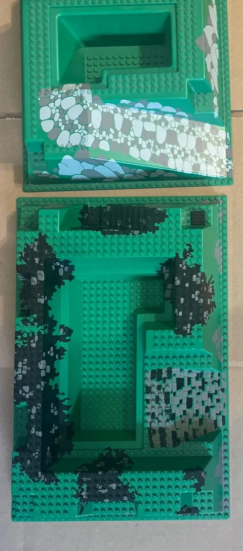 2 Pc. Lot LEGO Baseplate 6261 Raised 15x10 + Center Pit 2552 10x10 Stone Pattern