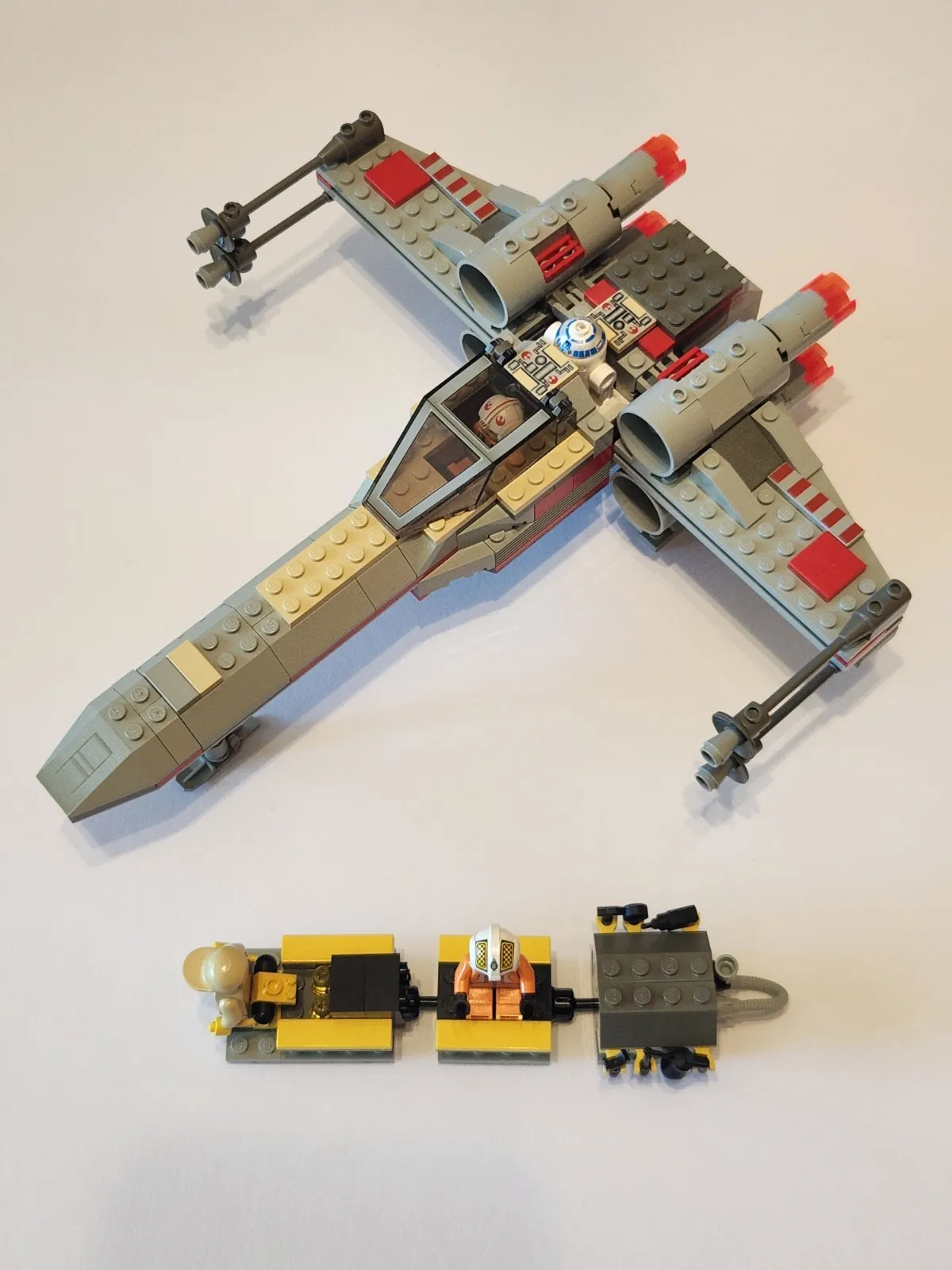 LEGO Star Wars: X-Wing Fighter (7140) Complete, no box/instructions