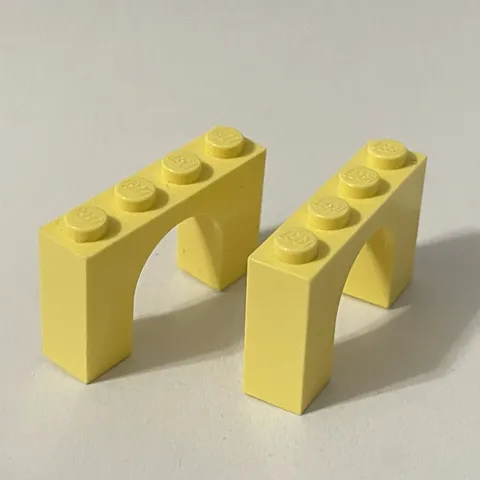 Lego 6182 Light Yellow Replacement Parts Pieces Lot of 2
