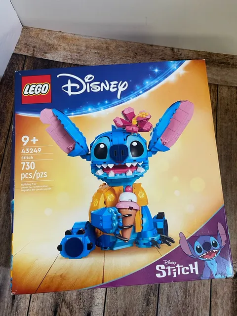 LEGO Disney: Stitch (43249) 730 Pieces Open Box, Sealed Bags Read