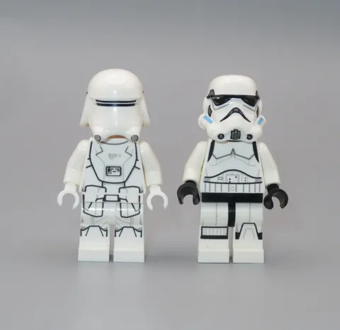 LEGO Star Wars First Order Snowtrooper Imperial Stormtrooper minifigure