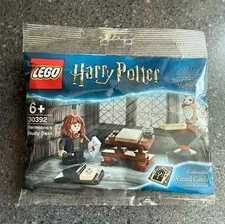 Lego 30392 - Hermione's Study Desk Polybag Wizard Card New Retired Sealed