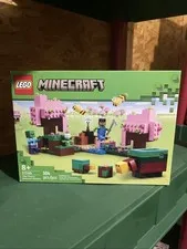 LEGO Minecraft The Cherry Blossom Garden 21260 Building Toy Set NEW/SEALED