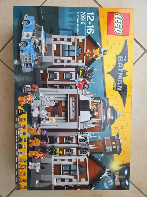 LEGO The LEGO Batman Movie: Arkham Asylum (70912)