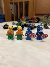 LEGO Aquaman SH0050 (x2) & Captain America SH0106 & Scuba SH0214 Bundle