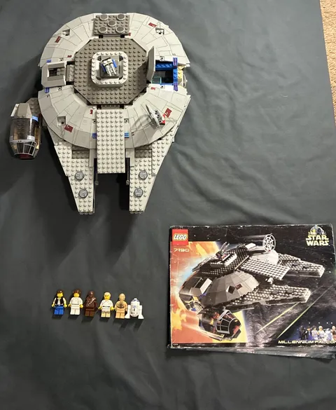 LEGO Star Wars: Millennium Falcon (7190) Complete with Instructions No Box