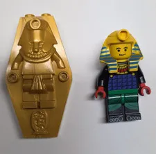 LEGO Pharaoh Minifigure Gold Sarcophagus Coffin Johnny Thunder Adventurers