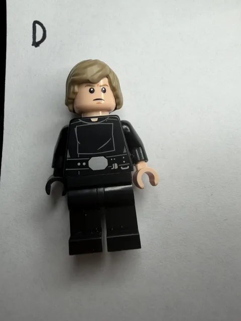 LEGO Luke Skywalker Minifigure - STAR WARS