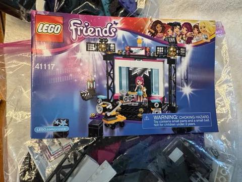 LEGO Friends Pop Star TV Studio 41117 194pcs inComplete Set No Box