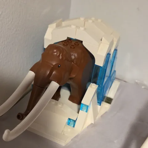 LEGO Rare Wooly Mammoth Brown From Set 60195 Great Condition
