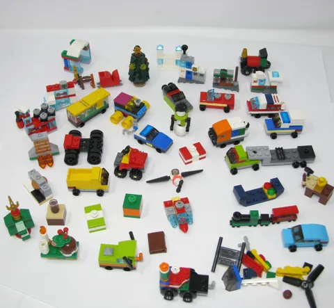 LEGO City: Advent Calendar Cars Buildings  from 60303 60268 parts