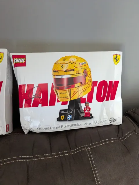 LEGO Editions Scuderia Ferrari HP Lewis Hamilton Helmet Building Set, 884