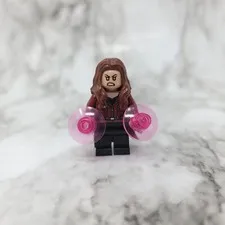 Lego Scarlet Witch Minifigure Marvel 76051