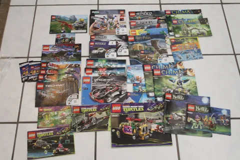 Lot of 33 misc. LEGO Instruction Manual Booklets Speed, Racers, Movie, Chima+