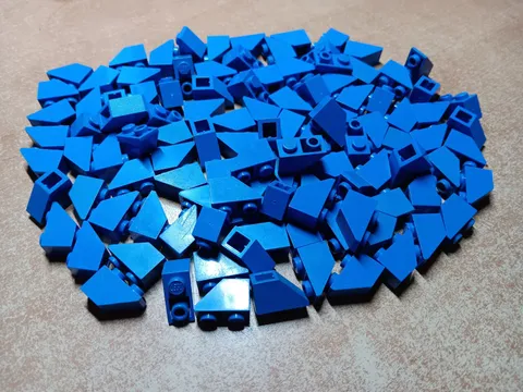 LEGO BULK LOT OF 110 BLUE INVERTED SLOPES BRICKS 45° 2X1 #3665