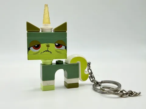 LEGO Unikitty Minifigure Key Chain Light, Queasy Kitty (READ) inv.570