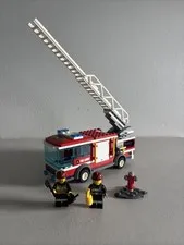 LEGO CITY: Fire Truck (60002) 99% Complete All Mini-figures Missing One Piece
