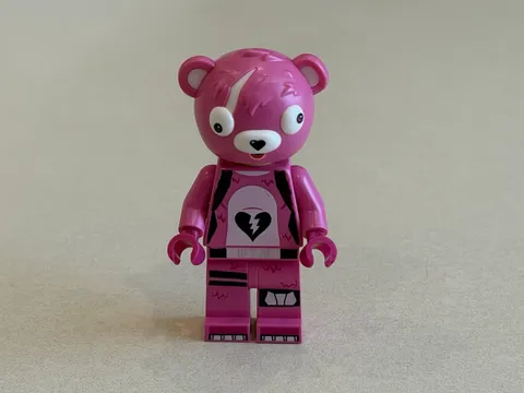 Lego Fortnite Cuddle Team Leader Minifigure From 77073 77082