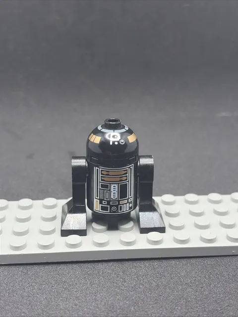 LEGO Star Wars 4/5/6: R2-D5 Astromech, sw0155, 6211, STAR DESTROYER, 2006