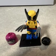 LEGO Minifigures Marvel Studios 71031 Wolverine w/ Claws Stand & 2 Heads