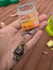 Lego 853451 Star Wars Disney Chewbacca Keychain New w/ Tag Wookie Mini-figure
