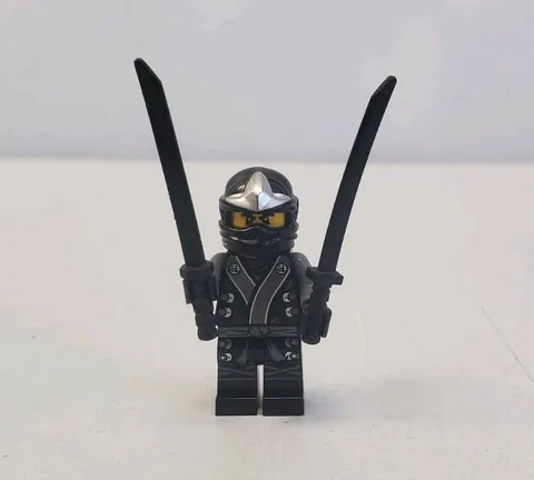 LEGO Ninjago Cole The Final Battle Minifigure Rare Retired Kimono njo0080 