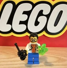 Lego Arctic Scientist Minifigure With Accessories 