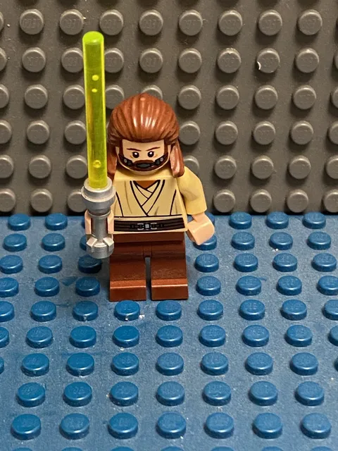Lego Star Wars Minifigure Qui-Gon Jinn Breathing Apparatus Mask SW0410
