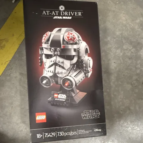 LEGO Star Wars AT-AT Driver Helmet - 75429