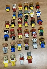 Vintage Lego fabuland 33 figs, minifigs in very good condition