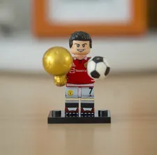 LEGO Cristiano Ronaldo 2022/23 w/Balon D'Or & Soccer ball Man Utd
