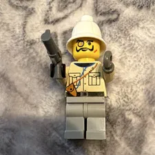 LEGO Collectible Minifigure Adventurers Desert Baron Von Barron with Pith Helmet