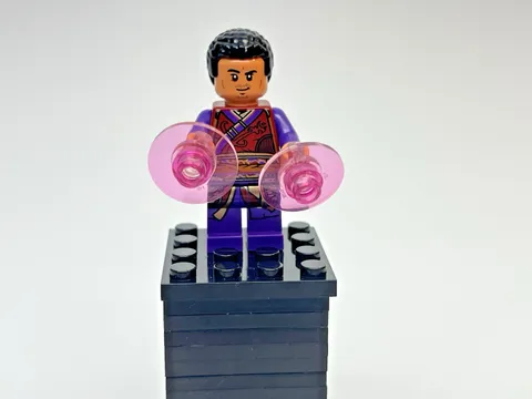 LEGO Marvel Minifigure - Wong Dark red Robe - Dr. Strange movie sh0793 76205