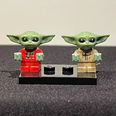 LEGO Star Wars Grogu Minifigure Lot of 2 