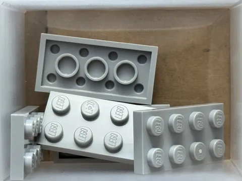 LEGO Parts - Light Bluish Gray Plate 2 x 4 - No 3020 - QTY 5