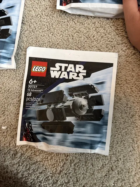 New Sealed LEGO Star Wars TIE Advanced™ Mini-Build 30727 Polybag GWP Set