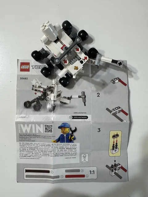 Lego 30682 Technic NASA Mars Rover Perseverance 83 pcs Pre Build Free Ship Used