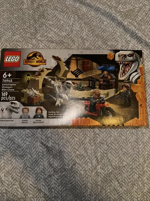 LEGO Jurassic World: Atrociraptor Dinosaur: Bike Chase (76945)