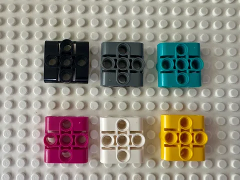 LEGO Technic, Pin Connector Block, Liftarm 1x3x3  39793