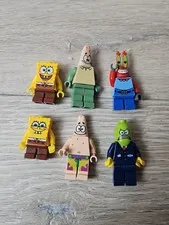6 Lego Minifigurines.  SpongeBob Square Pants