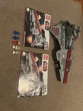 LEGO Star Wars: Venator-Class Republic Attack Cruiser (8039)