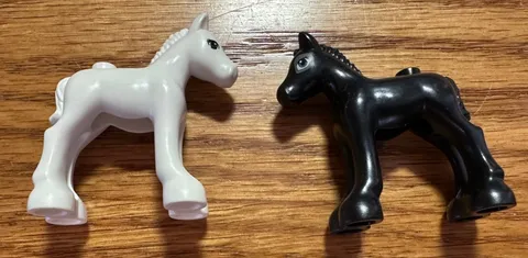 2 LEGO Ponies Horses Black & White
