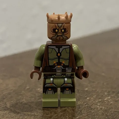 Lego Star Wars Jedi knight kao cen darach (sw0500) 75025 Jedi defend class crui 