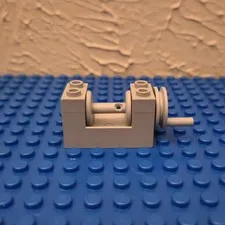 LEGO String Wheel Winch Light Gray 2 x 4 x 2 (1978 - 2003)